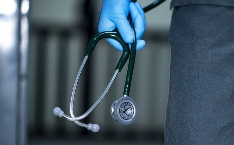 The Role Of Artificial Intelligence In Healthcare Sector 1 AI-healthcare-growth-slow-blog