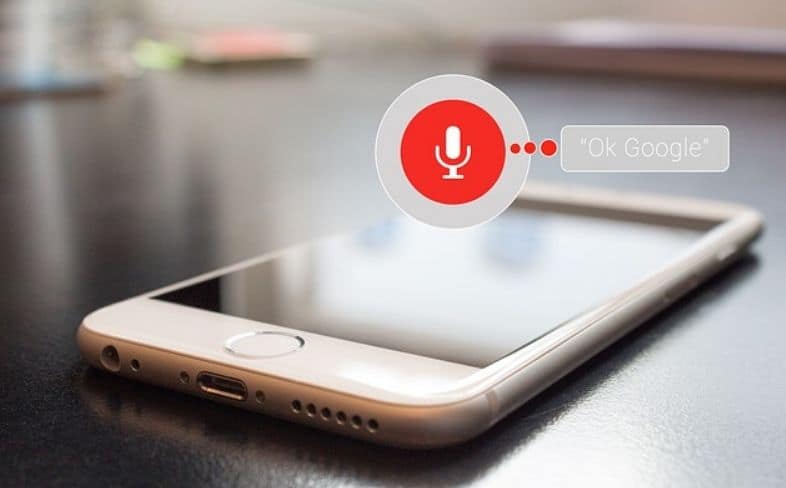 How Machine Learning Development Generates Profits For Your Online Business? 3 Voice-assistant-app-siri-blog